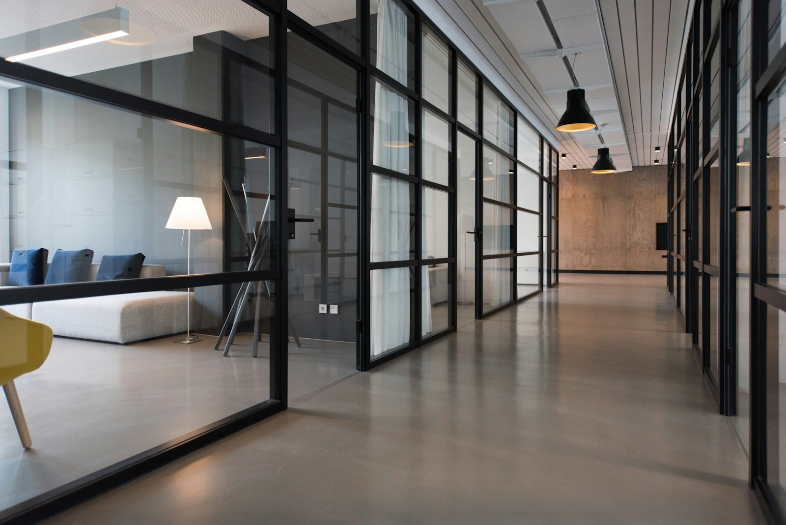Bright matrix studio space for corporate finance training workshops